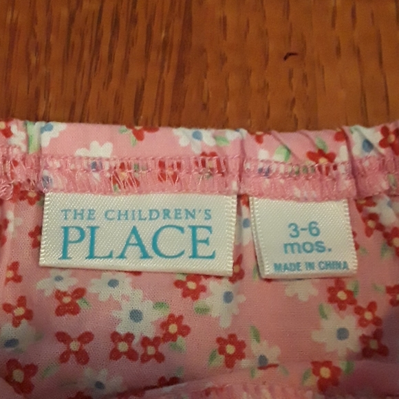 🛎3/$15 Floral & ruffled baby bloomers - Picture 5 of 5